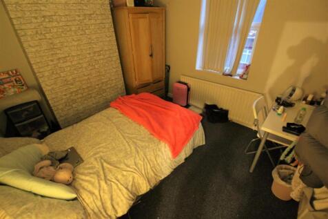 Bedroom 4 .jpg
