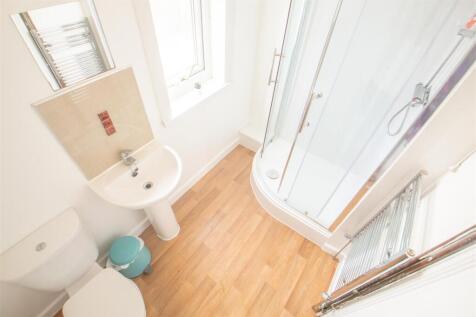 bathroom 22 WR .jpg