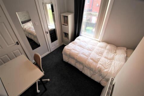 Bedroom 2.jpg