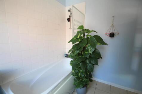En Suite 3.jpg