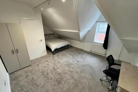 WhatsApp Image 2025-08-30 at 15.29.16 (9).jpeg