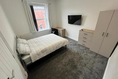 WhatsApp Image 2025-08-30 at 15.29.16 (8).jpeg