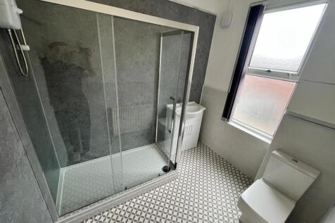 WhatsApp Image 2025-08-30 at 15.29.16 (7).jpeg