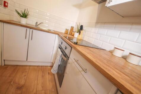 Kitchen 4.jpg