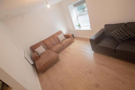 living room 4.jpg