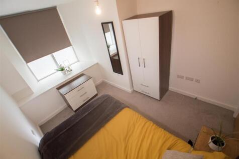 bedroom 2.2.jpg
