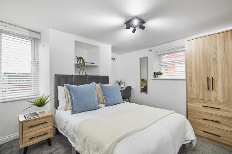 2a Wetherby Grove_09.jpg