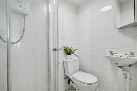 2a Wetherby Grove_11.jpg