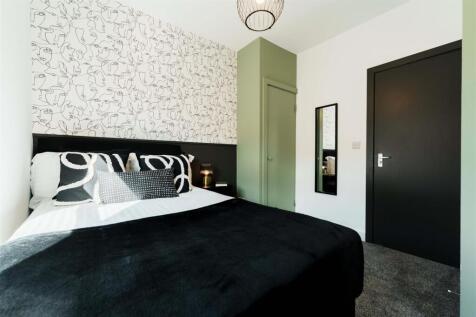 Room 4_mid floor 2.jpg