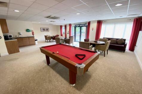 Games Room/Resident Lounge 