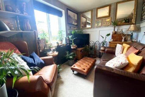 Sitting Room/Snug