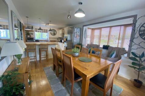 Family Kitchen/Diner