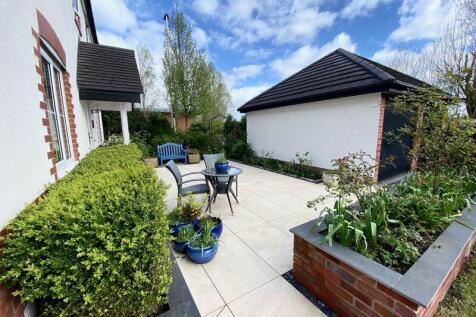 Front Patio Area