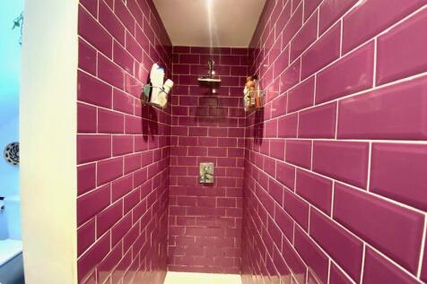 Walk In Shower 