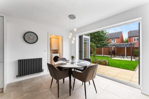 Bi-Folds