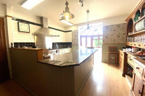 Modern Breakfast Kitchen