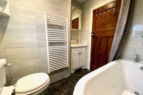 Modern Bathroom