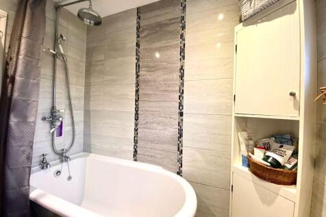 Modern Bathroom