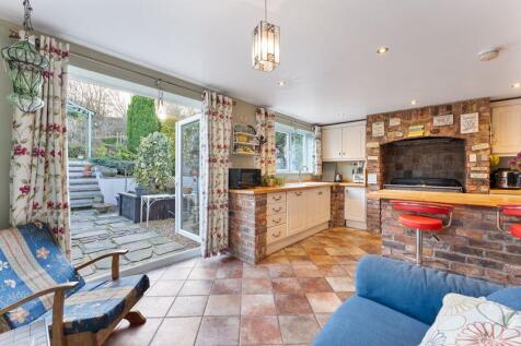 Family Kitchen