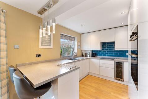 Family Dining Kitchen