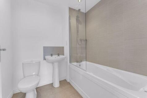 Family Bathroom/WC
