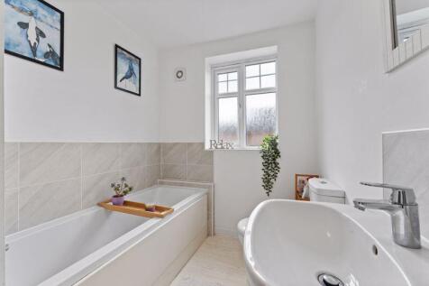Family Bathroom/WC