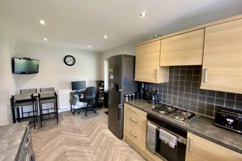 Modern Dining Kitchen