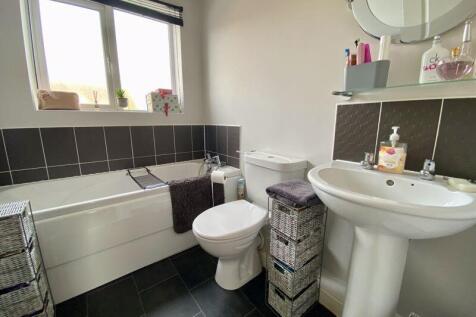 Family Bathroom/WC