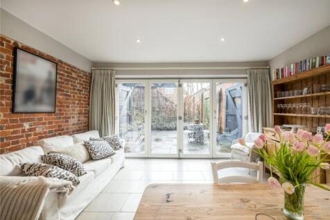Breakfast Room