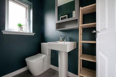 Bedroom Two EnSuite