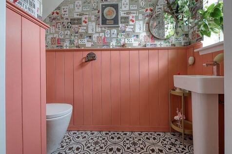 Downstairs WC