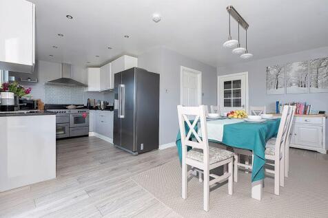 Kitchen-Dining Room