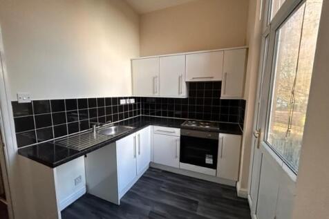 Kitchen 2.jpg