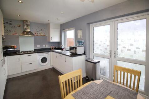 Kitchen Dining Area