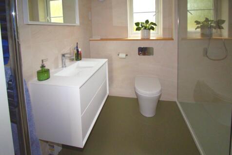 Master Ensuite