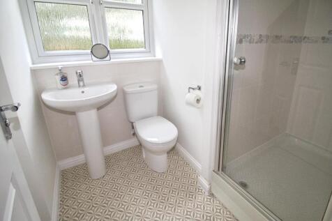 Second floor shower room
