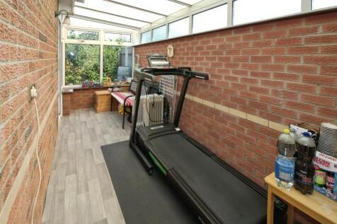 Conservatory/playroom/office