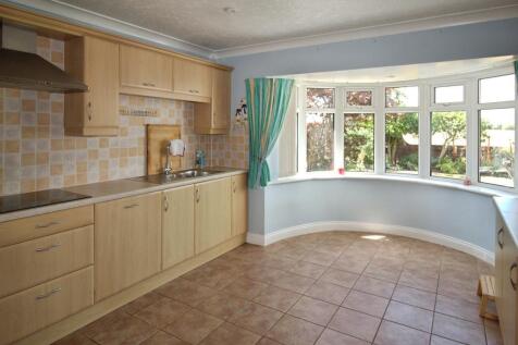 Kitchen Dining Area