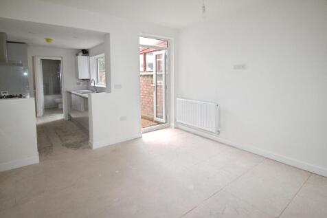 Kitchen Dining Area