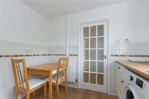 Kitchen/Breakfast Rm