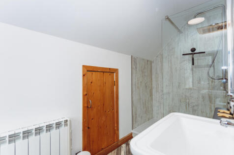 Ensuite Shower Room