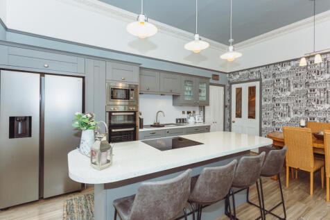Open-Plan Kitchen/Diner