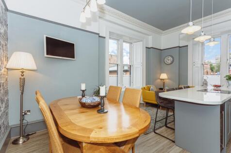 Open-Plan Kitchen/Diner