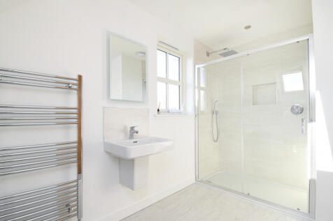 Bedroom 1 Ensuite