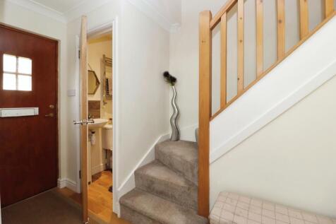 Hall/Cloakroom