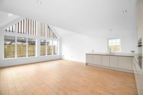 Kitchen to Sitting Area