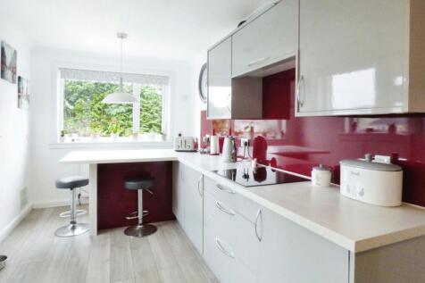 Breakfasting Kitchen
