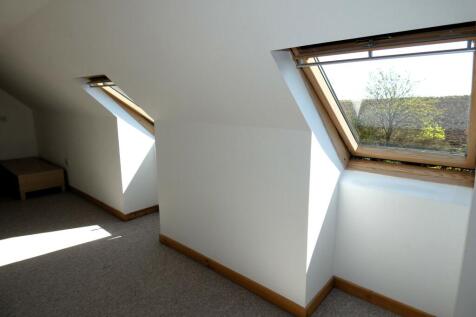 UPPER FLOOR