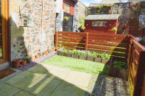 Rear Courtyard