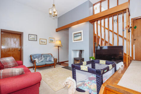 Open-Plan Living Room/Dining Room